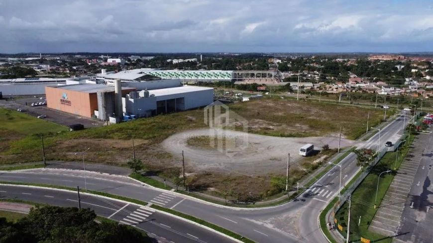 CAMAÇARI - ÁREA COM 19.821m² na melhor localização da Cidade. Ideal para os seus projetos. Entrem em