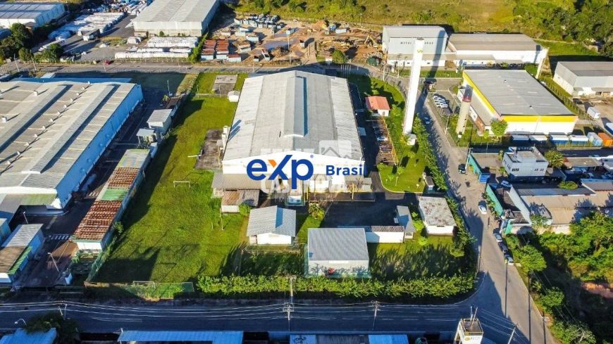 Oportunidade Rara: Galpão Industrial de 3.837,77m² no PoloPlast