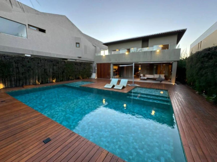 Casa Guarajuba 5 suítes Decorada 600m² Reg. Praia Forte Estrada do Coco Linha Verde Paraíso