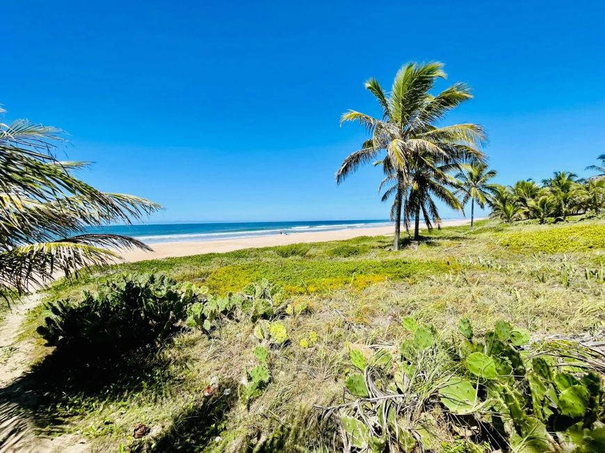 Belíssima casa a venda beira mar em Guarajuba - Condomínio Canto do Sol