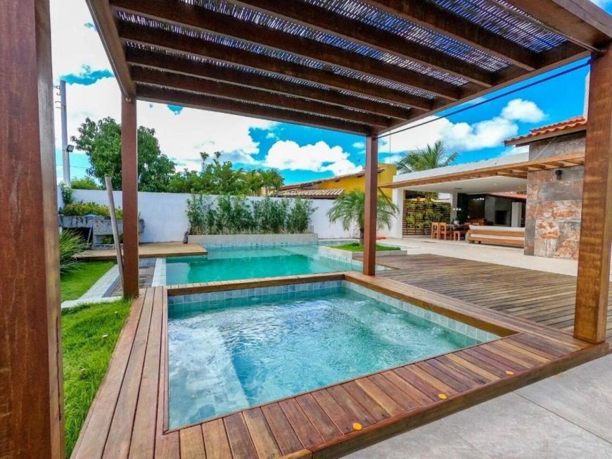 Linda Casa Paraíso Guarajuba 6 Quartos 500m² Decorada Estrada do Coco / Linha Verde