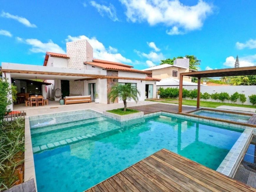 Linda Casa Paraíso Guarajuba 6 Quartos 500m² Decorada Estrada do Coco / Linha Verde