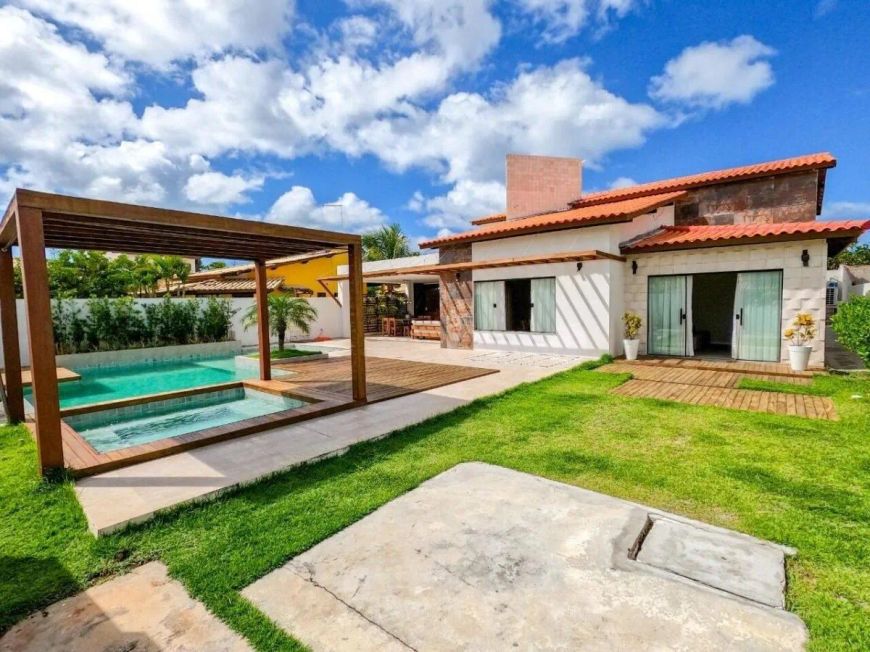 Linda Casa Paraíso Guarajuba 6 Quartos 500m² Decorada Estrada do Coco / Linha Verde