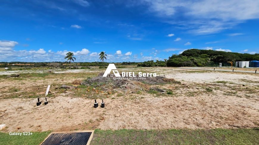 Alphaville Guarajuba - Lote - 761m² - Nascente - 2° faixa mar - Fundo pra lagoa