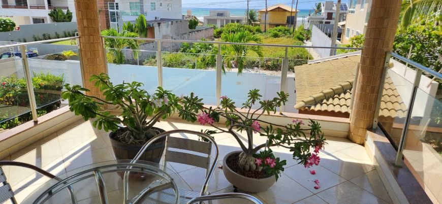CASA DUPLEX NASCENTE CONDOMÍNIO FECHADO 370m² 5 SUÍTES PISCINA 4 GARAGENS INFRA VENDE JACUÍPE