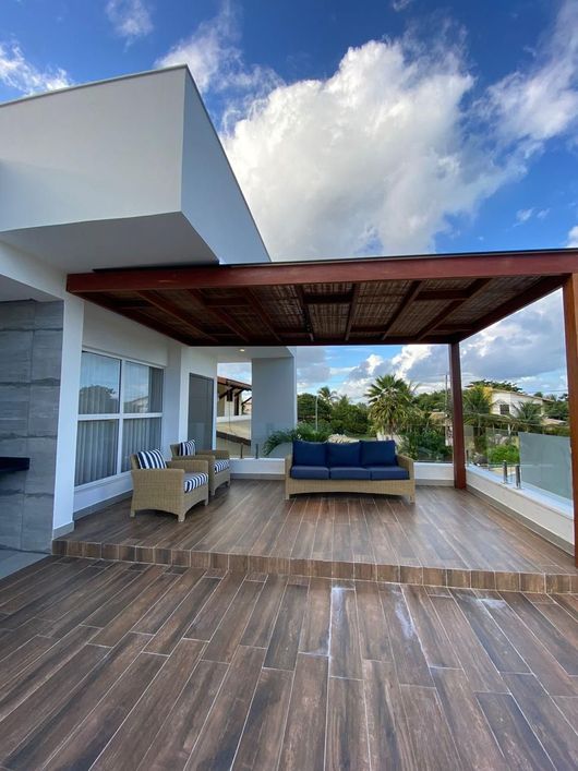 Casa Nova Guarajuba 480m² com 5 Suítes Costa Smeralda Decorada Estrada do Coco / Linha Verde