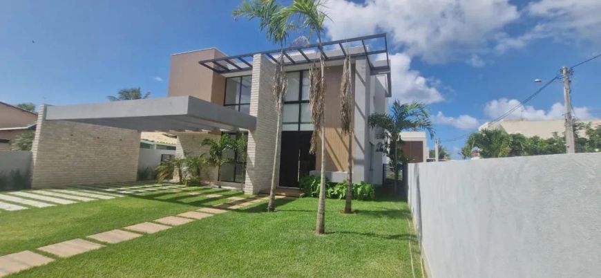 Linda Casa, Guarajuba, 5 Suítes, Alto Padrão, Cond. Corais, Perto da Praia R$ 3.500.000