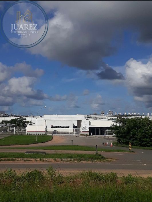 TERRENO NA VIA PARAFUSO EM CAMAÇARI DE FRENTE PARA RODOVIA COM 93.000M2 DE ÁREA.