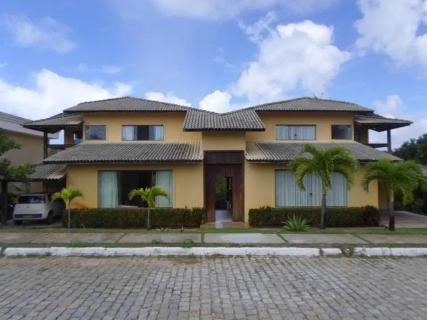 CASA À VENDA EM BUSCA VIDA