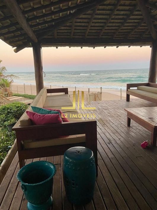 Casa Duplex 4 suítes Porteira Fechada Pé na areia em Jauá R$ 2.680.000,00