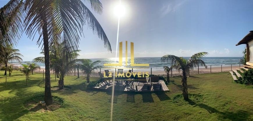 Casa Duplex 4 suítes Porteira Fechada Pé na areia em Jauá R$ 2.680.000,00