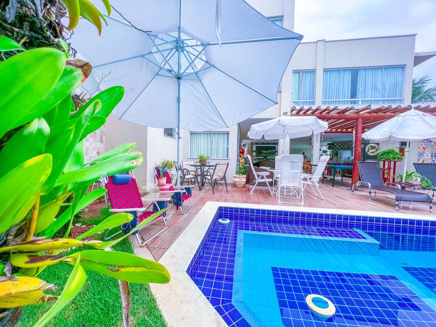 CASA A VENDA EM GUARAJUBA