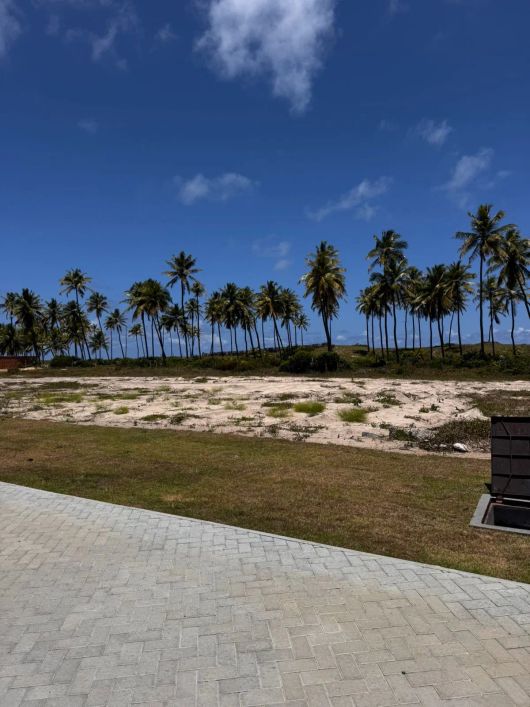 Alphaville Guarajuba 2 - Lote pé na areia com 937m2