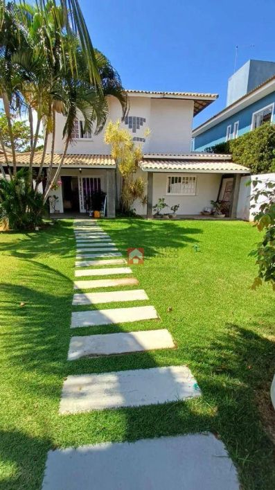 Vilas do Joanes – Casa em Condomínio Fechado com 4 quartos e 224m² de área útil e 392m² de terreno,