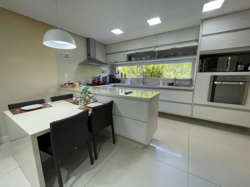 Casa em Condomínio para Venda em Camaçari, Busca Vida (Abrantes), 5 dormitórios, 5 suítes, 7 banheir