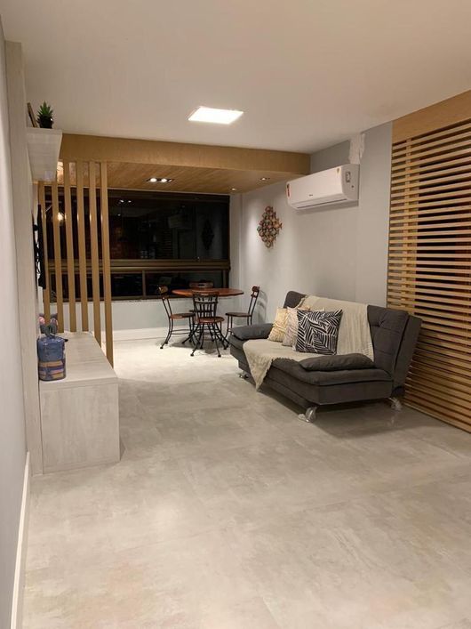 APARTAMENTO À VENDA EM GUARAJUBA - COM 2 QUARTOS PRONTA PARA MORAR