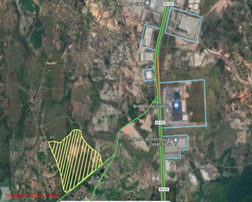 Excelente Terreno Comercial , com excelente localização, Via Parafuso, Camaçari, BA.