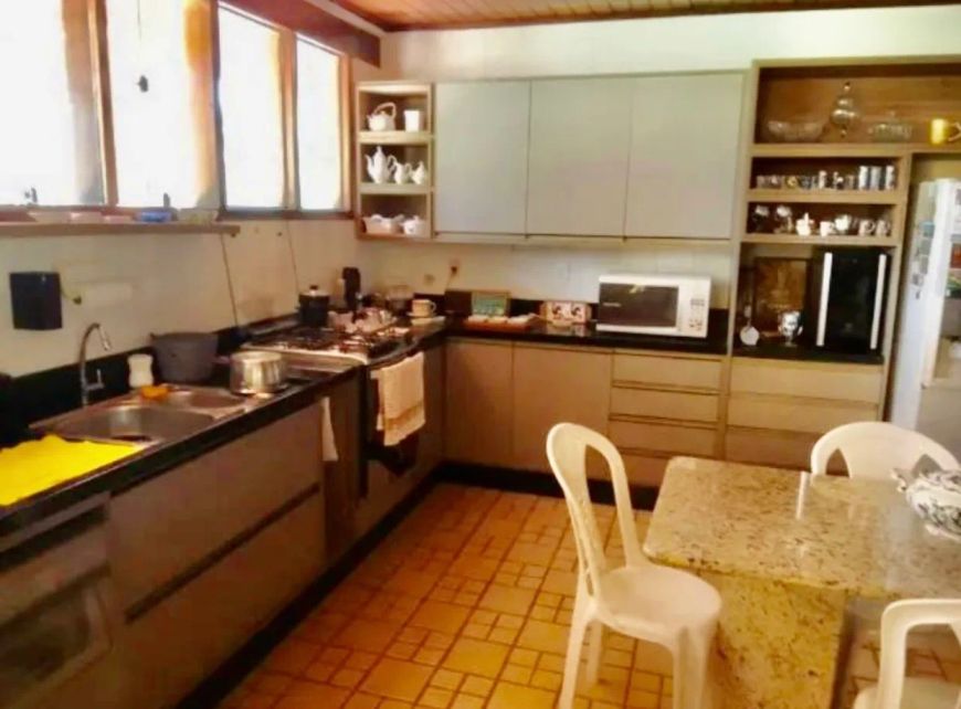 Vendo Terreno medindo 6.700 m2 , com casa de 3/4 no Busca Vida (Abrantes) - Camaçari - BA
