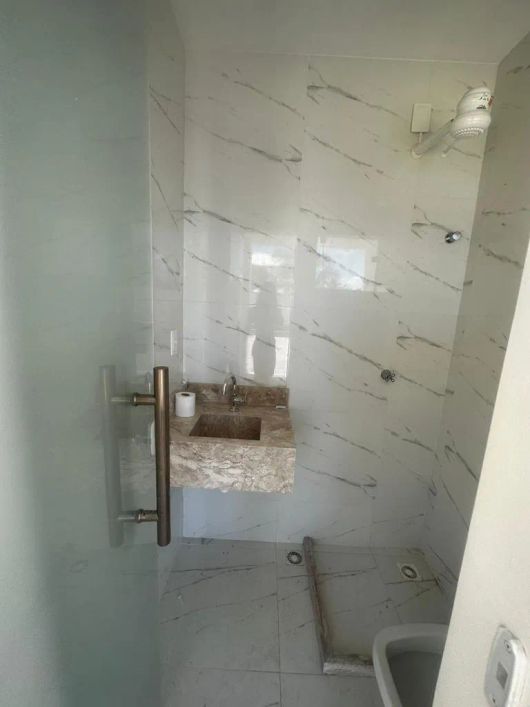 PMJ - EXCELENTE CASA Á VENDA LOCALIZADA NO CONDOMÍNIO PARQUE DO JACUÍPE , OPORTUNIDADE!!