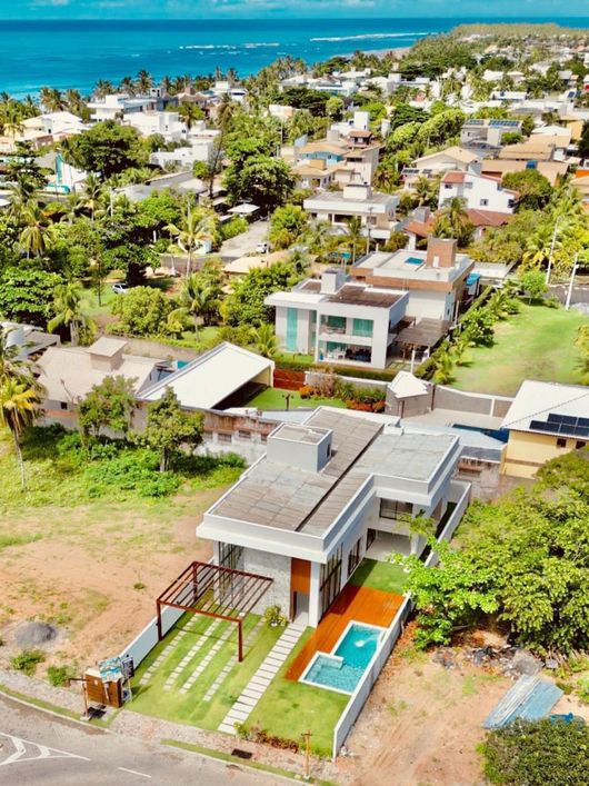 Linda Casa 8 Suítes Guarajuba Alto Padrão R$ 5.500.000