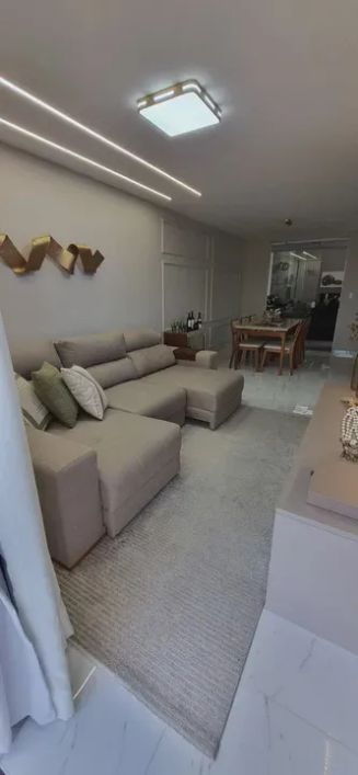 Linda Casa Nascente 4/4 Sendo 3 Suítes - Porteira Fechada - Abrantes