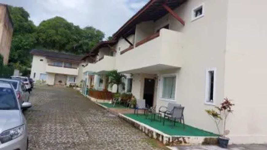 Casa em Abrantes, 3/4 sendo duas suites, piscina, Cond. Curva do Rio