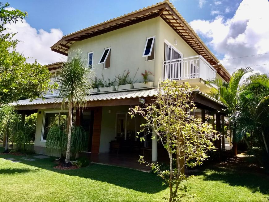 Casa de condomínio para venda tem 400 metros quadrados com 5 quartos
