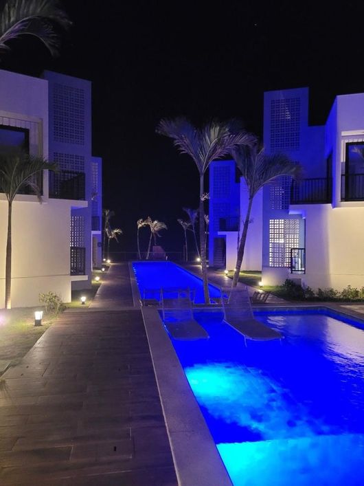 Casa de condomínio para venda possui 150m, com 3 quartos, sendo 2 suites em Itagimirim