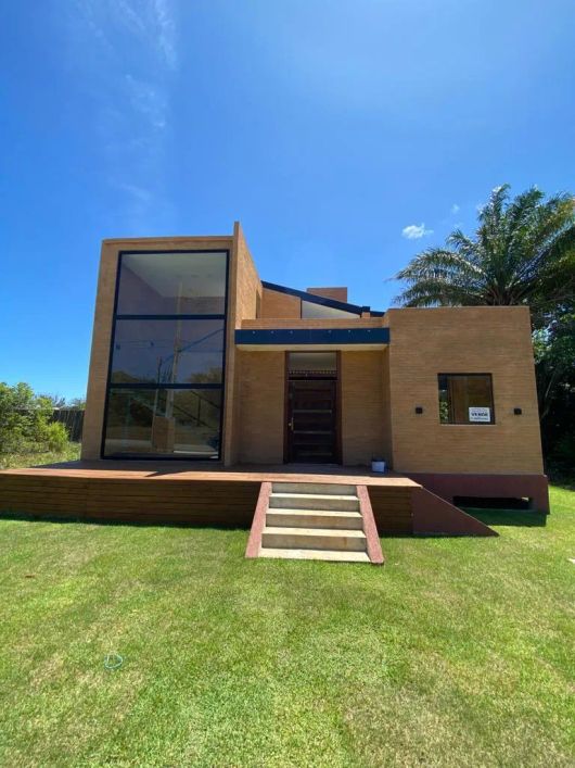 Casa â Venda em Abrantes, ecológica e moderna, 180m² de construção, 400 m² totais, 4/4, 2 suítes