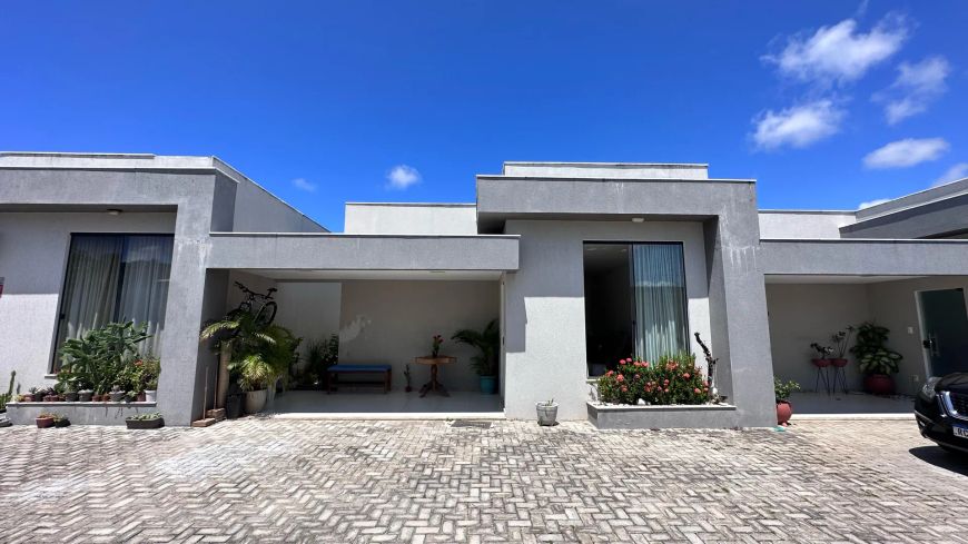 Casa à Venda em Condomínio, 81 metros quadrados, Abrantes - Camaçari - BA