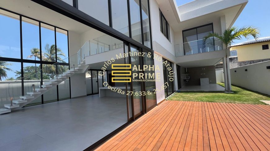 Casa a venda em Guarajuba com 7/4 com 7 suítes, próximo da praia!