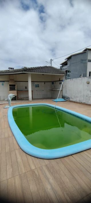 Ótima casa à venda em Abrantes com 4/4 - Camaçari- BA