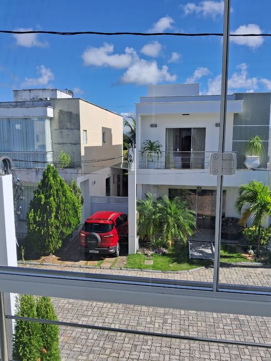 Sobrado para aluguel possui 128 metros quadrados com 3 quartos