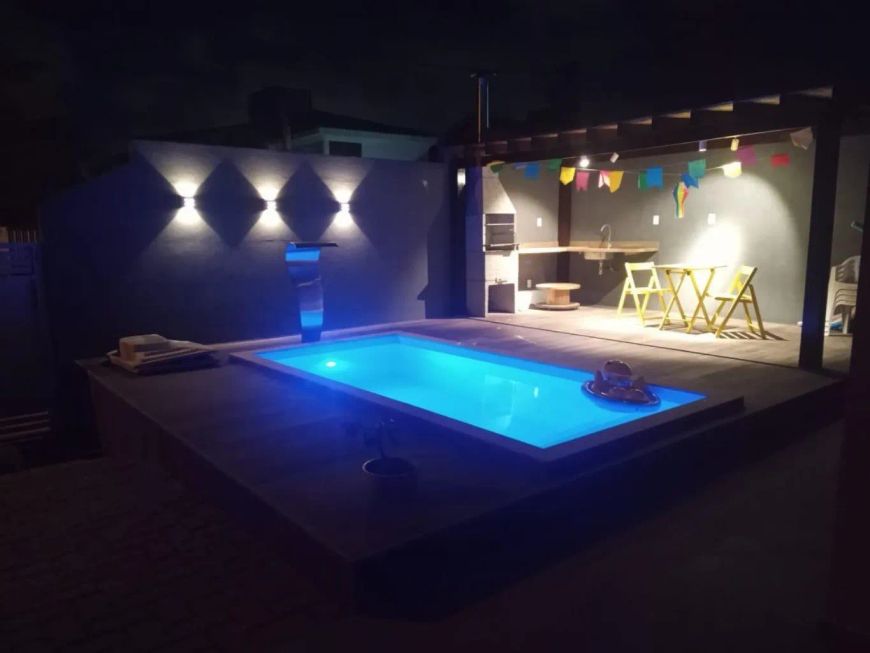 Casa Condominio fechado ,7/4, 5 suítes, Estrada do Cocô, Abrantes.