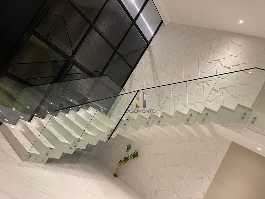 Casa duplex 4 suítes em Busca Vida