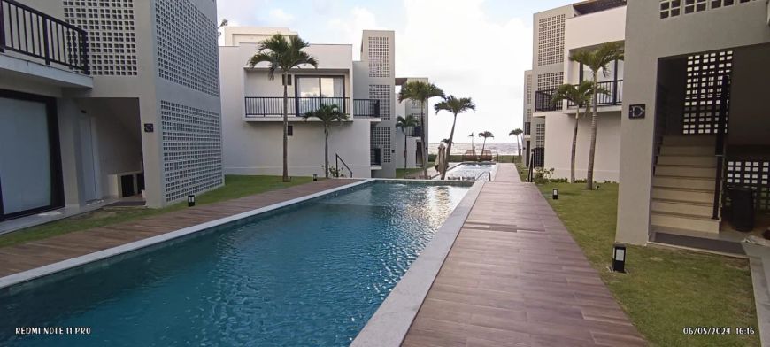 Imóvel para venda tem 125 metros quadrados com 3 quartos em Itacimirim (Monte Gordo) - Camaçari - BA