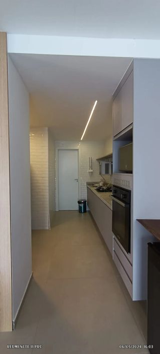 Imóvel para venda tem 125 metros quadrados com 3 quartos em Itacimirim (Monte Gordo) - Camaçari - BA