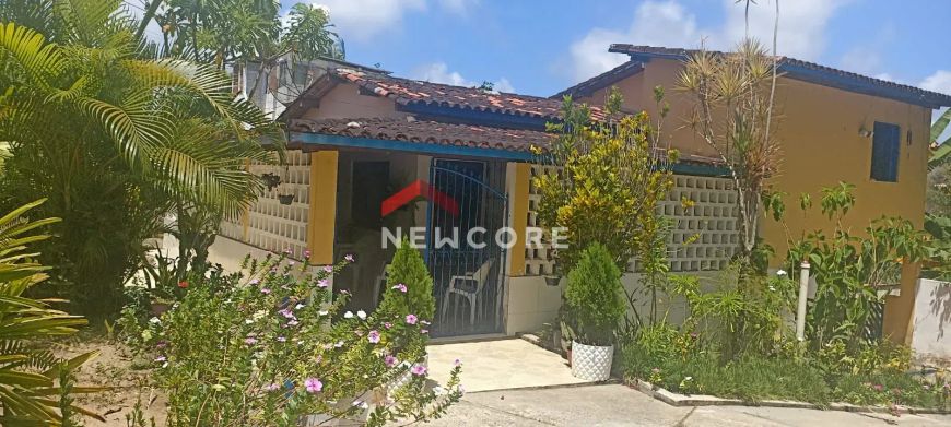Casa em Rua do Clube - Monte Gordo (Monte Gordo) - Camaçari/BA