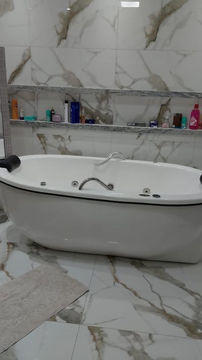 CASA A VENDA 4 SUÍTES COM PISCINA E ELEVADOR .CONDOMÍNIO VILAS DO JACUÍPE . LITORAL NORTE