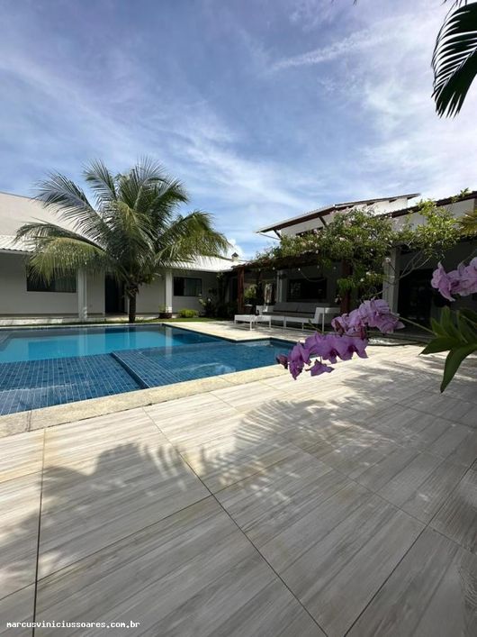 Casa em Condomínio para Venda em Camaçari, Abrantes, 5 dormitórios, 5 suítes, 2 banheiros, 4 vagas