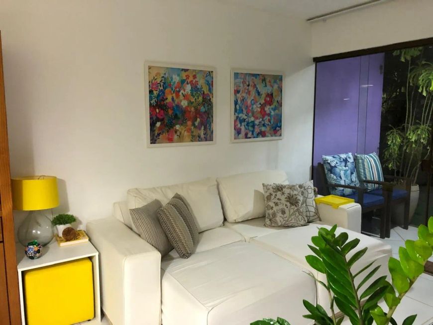 Vendo apartamento, 63m², 2/4, varanda, 1 vaga. Itacimirim.