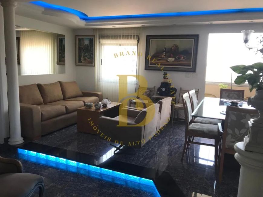 Apartamento 95 m², 2 suítes mais closet com 2 vagas livres vista Maravilhosa