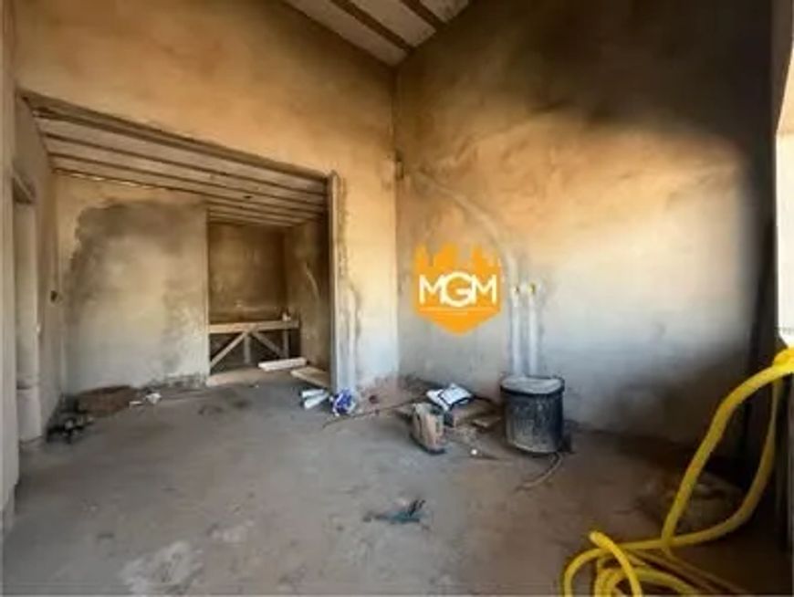 Casa 02 quartos sendo 1 suíte - plano Diretor Sul