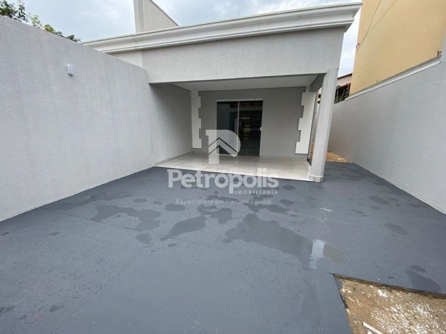Casa nova 2 quartos sendo 1 suíte com 73m² - Plano Diretor sul