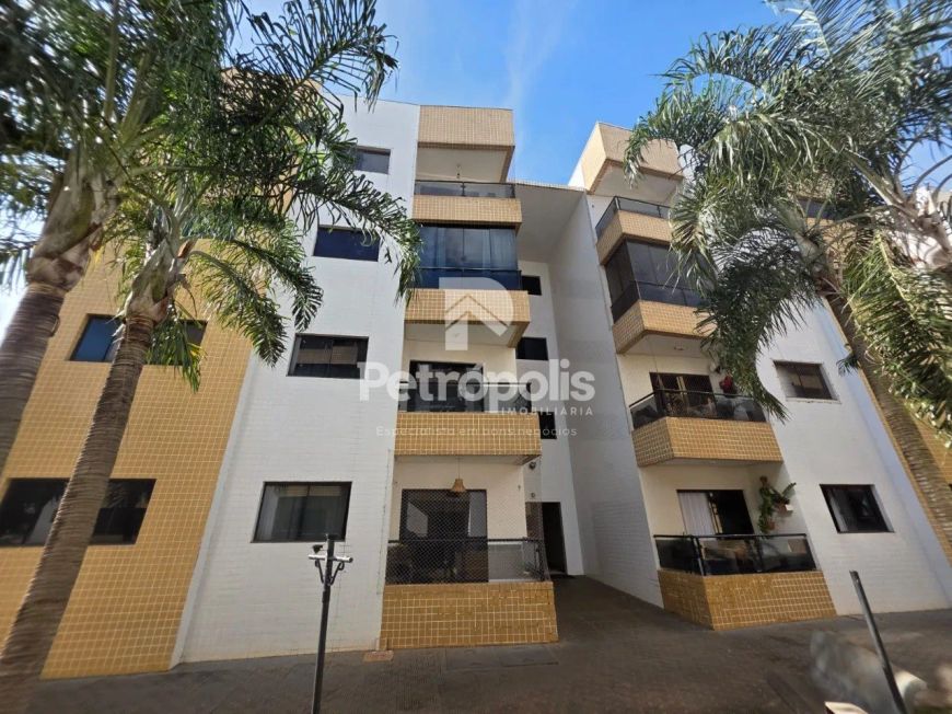 Oportunidade na 406 Norte! Apto com 2 Suítes, Planejados e Condomínio com Piscina com 95 m² a venda