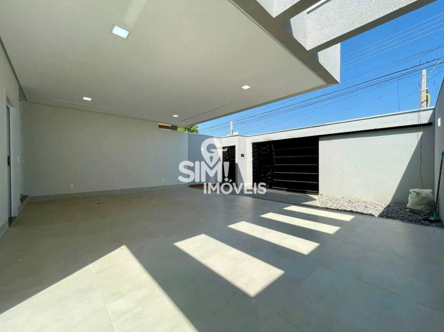 OPORTUNIDADE, CASA DE 3 QUARTOS COM 1 SUÍTE!
