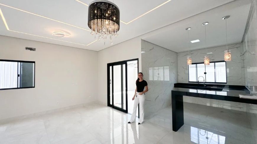 CASA NA QUADRA 1003(ARSO 101) COM 99,98M² COM 3 QUARTOS SENDO 1 SUÍTE COM 3 VAGAS DE GARAGEM.