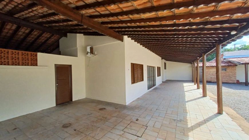 Excelente casa na 103 norte