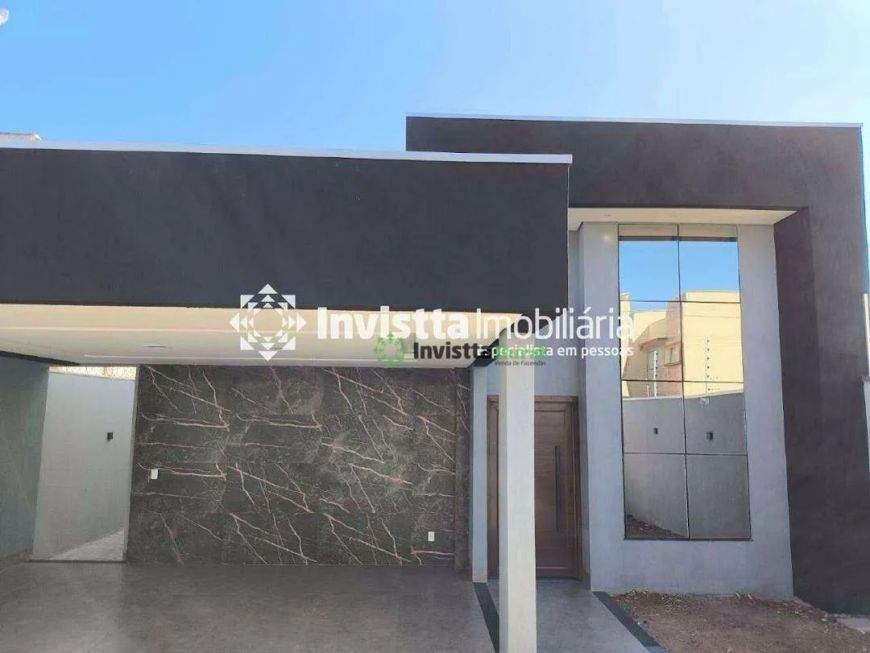 Casa com 3 dormitórios à venda na Quadra 604 Norte