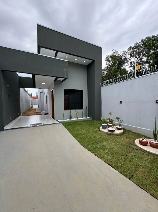 VENDO LINDA CASA COM 2 QUARTOS EM TAQUARALTO- PALMAS TO